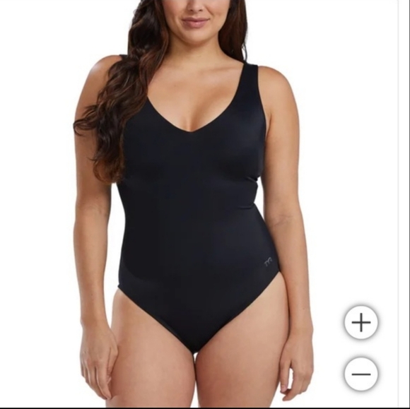 TYR Women's Swimsuit black one piece S - Picture 1 of 4
